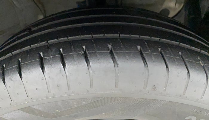 2021 Hyundai Creta E 1.5 PETROL, Petrol, Manual, 14,132 km, Right Front Tyre Tread
