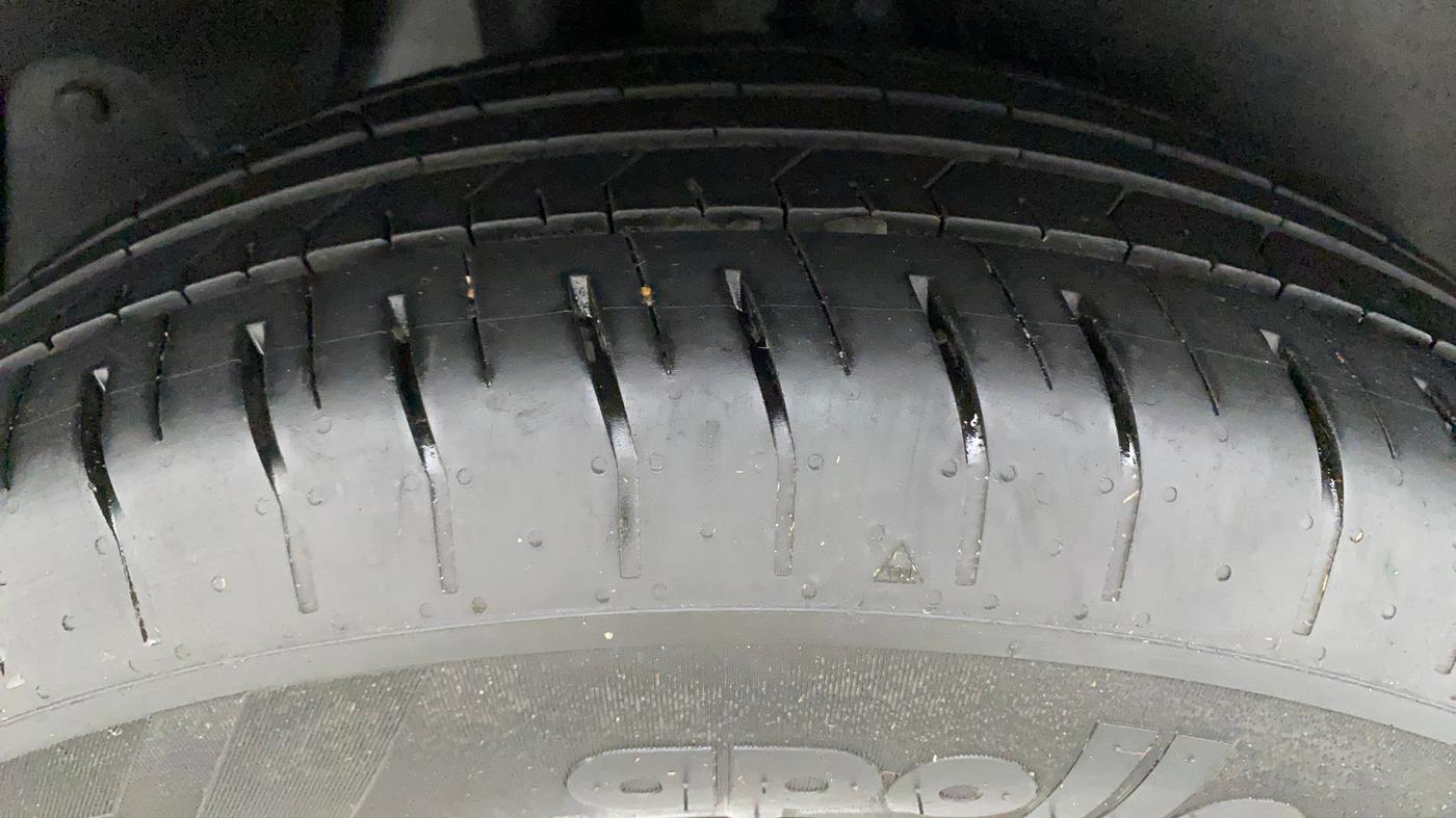 2021 Hyundai Creta E 1.5 PETROL, Petrol, Manual, 14,132 km, Right Rear Tyre Tread