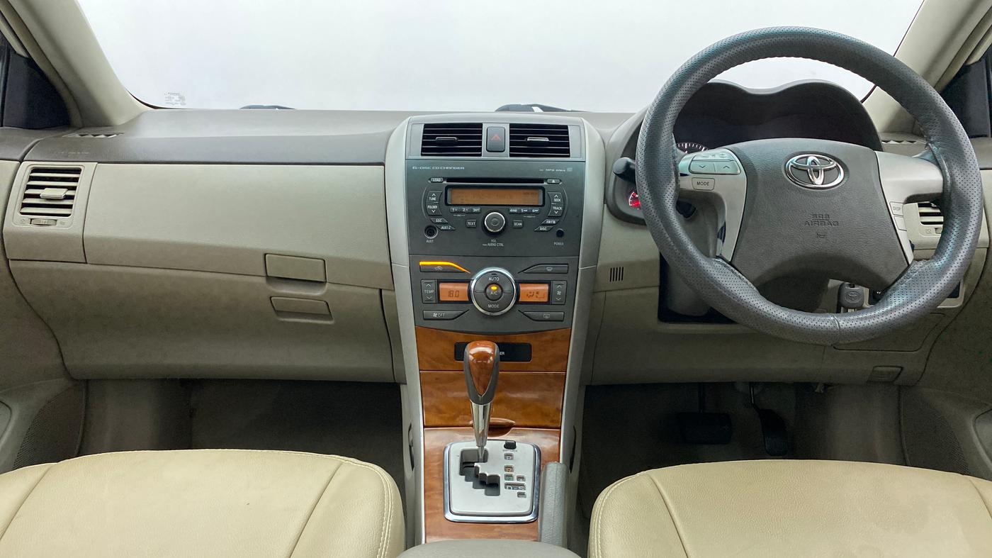 2009 Toyota Corolla Altis VL AT, Petrol, Automatic, 96,029 km, Dashboard