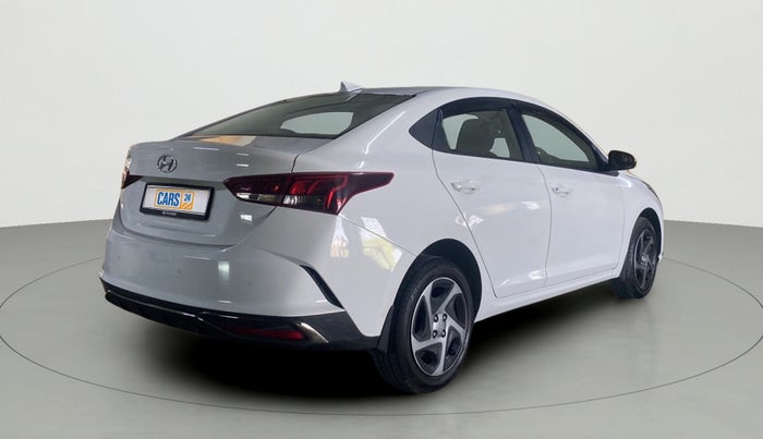 2022 Hyundai Verna S PLUS 1.5 CRDI, Diesel, Manual, 4,822 km, Right Back Diagonal