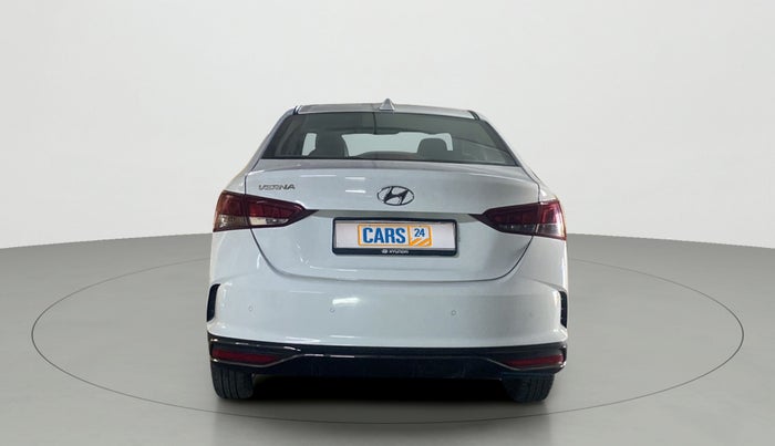 2022 Hyundai Verna S PLUS 1.5 CRDI, Diesel, Manual, 4,822 km, Back/Rear