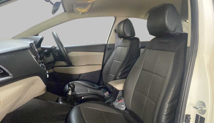 2022 Hyundai Verna S PLUS 1.5 CRDI, Diesel, Manual, 4,822 km, Right Side Front Door Cabin