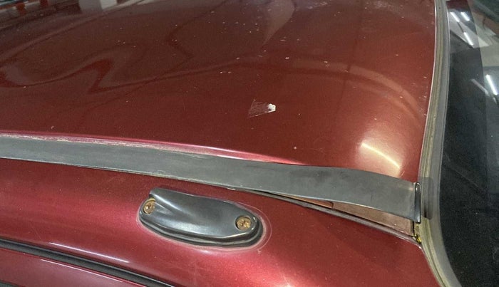 2010 Maruti Alto LXI, Petrol, Manual, 65,067 km, Roof - Beading has minor damage