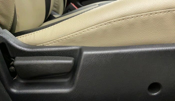 2020 Maruti Alto VXI, Petrol, Manual, 10,473 km, Driver Side Adjustment Panel