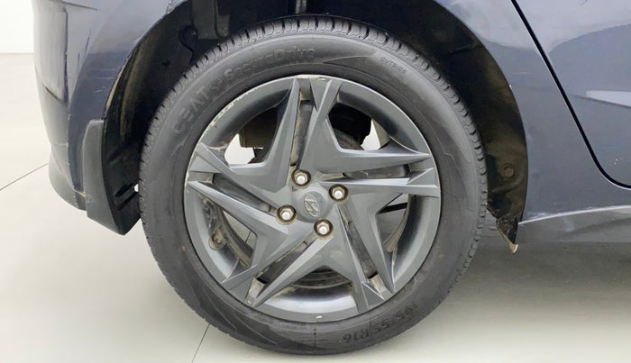 2021 Hyundai NEW I20 SPORTZ 1.2 MT, Petrol, Manual, 74,166 km, Right Rear Wheel
