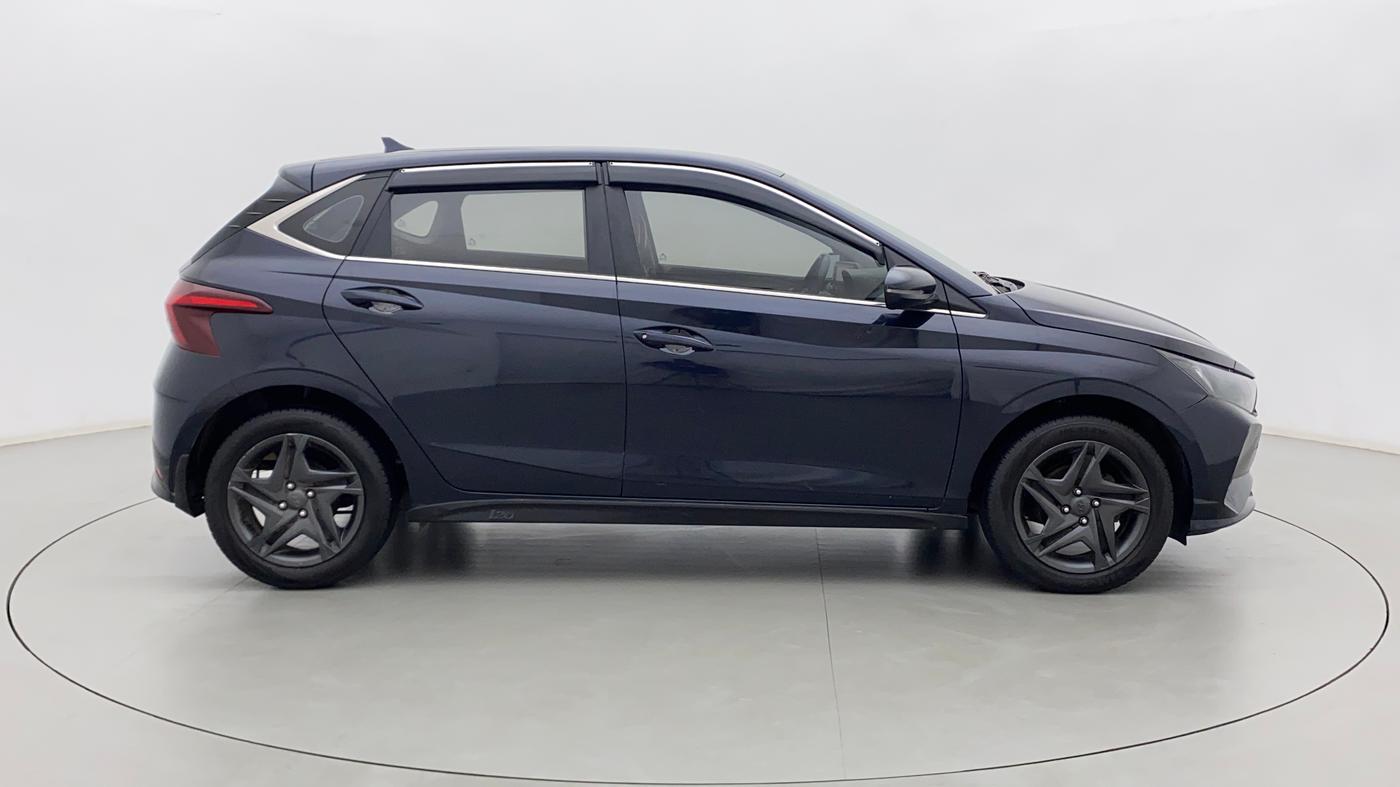 2021 Hyundai NEW I20 SPORTZ 1.2 MT, Petrol, Manual, 74,166 km, Right Side View