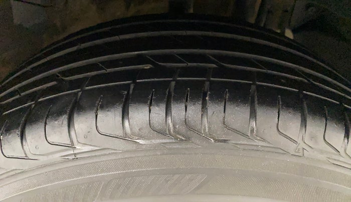 2020 Tata NEXON XZA PLUS PETROL, Petrol, Automatic, 43,057 km, Left Rear Tyre Tread