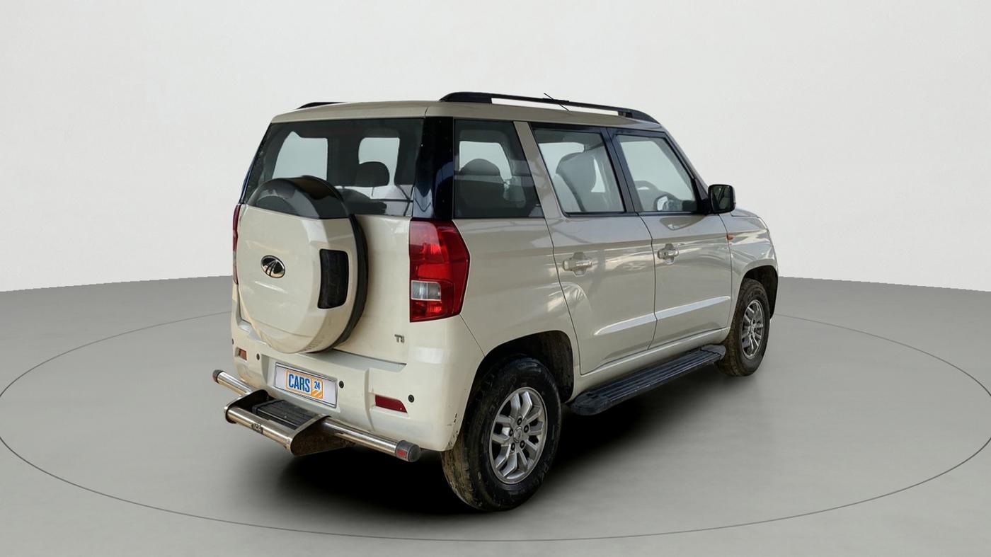 2017 Mahindra TUV300 T8, Diesel, Manual, 77,818 km, Right Back Diagonal