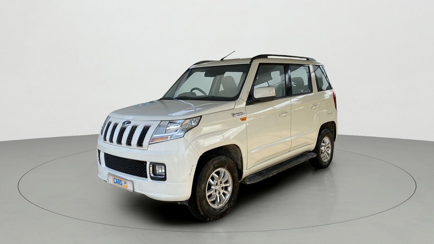 2017 Mahindra TUV300 T8, Diesel, Manual, 77,818 km, Left Front Diagonal