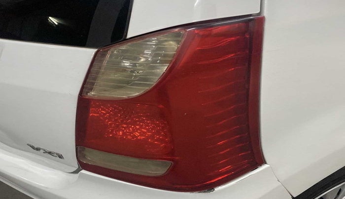 2014 Maruti Wagon R 1.0 VXI, Petrol, Manual, 82,015 km, Right tail light - Faded