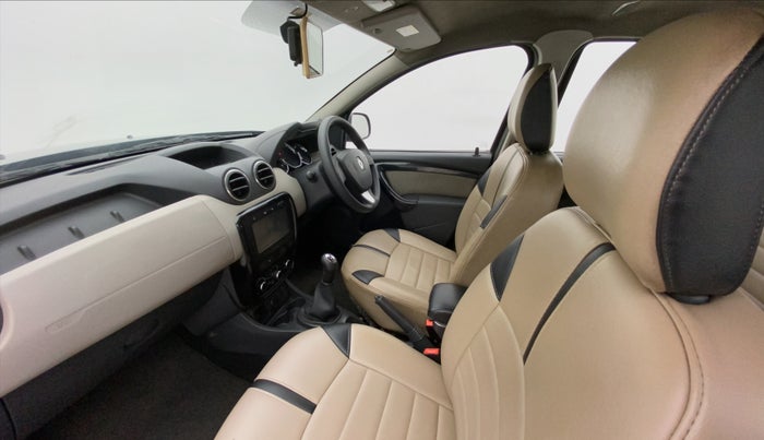 2015 Renault Duster 85 PS RXL PLUS DIESEL, Diesel, Manual, 93,514 km, Right Side Front Door Cabin