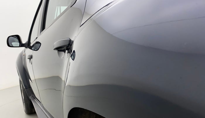 2015 Renault Duster 85 PS RXL PLUS DIESEL, Diesel, Manual, 93,514 km, Left quarter panel - Slightly dented