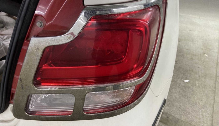 2020 Maruti Dzire VXI, Petrol, Manual, 20,183 km, Left tail light - Chrome has minor damage