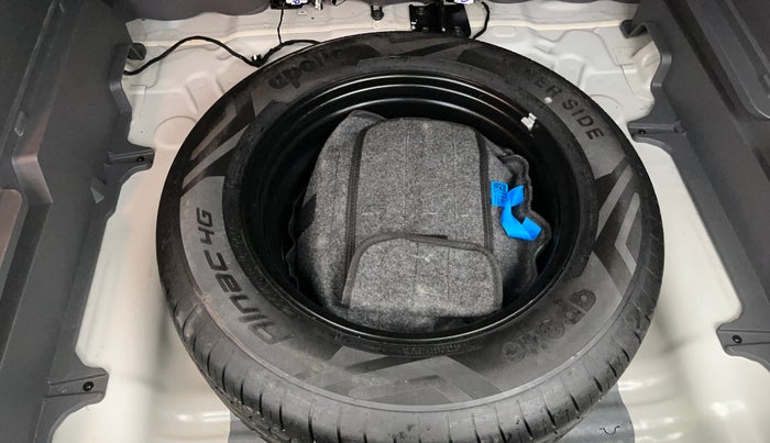 2024 Hyundai Creta SX (O) 1.5 TURBO DCT, Petrol, Automatic, 8,226 km, Spare Tyre