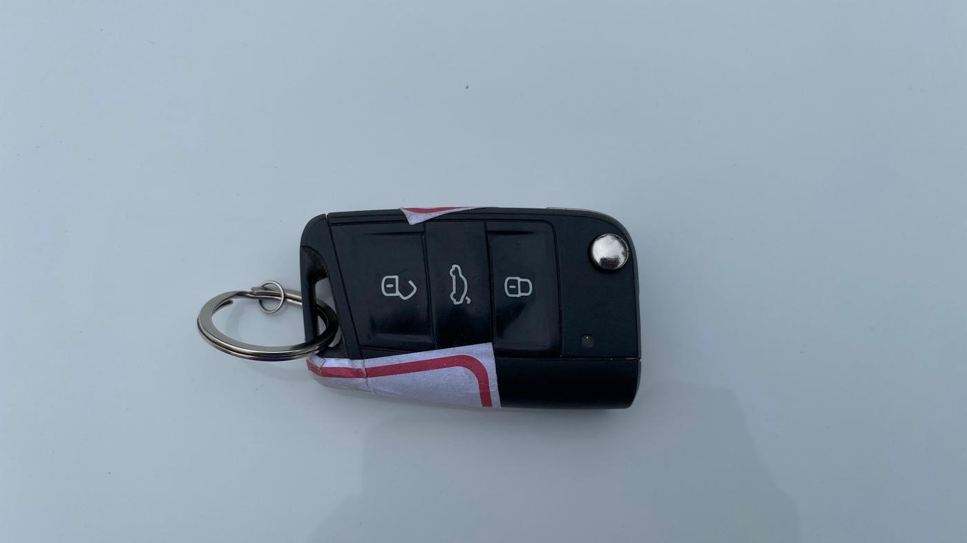2022 Skoda SLAVIA STYLE 1.0L TSI MT, Petrol, Manual, 24,312 km, Key Close Up