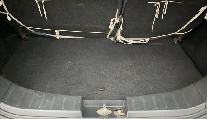 2013 Maruti Wagon R Stingray VXI, Petrol, Manual, 52,607 km, Boot Inside
