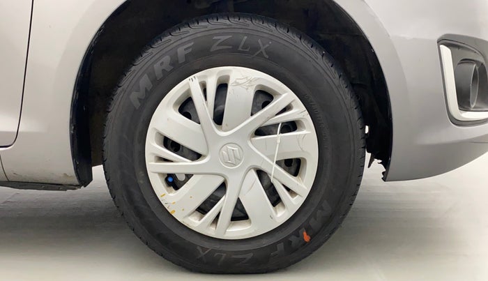2015 Maruti Swift VXI, Petrol, Manual, 67,153 km, Right Front Wheel