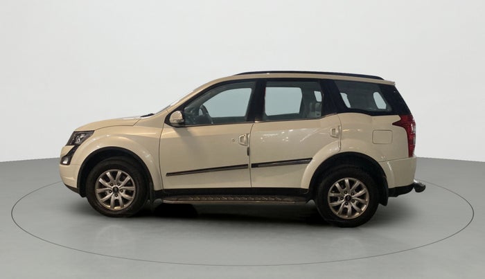 2018 Mahindra XUV500 W10 AT, Diesel, Automatic, 55,433 km, Left Side
