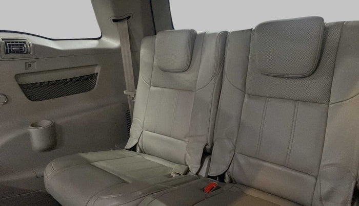 2018 Mahindra XUV500 W10 AT, Diesel, Automatic, 55,433 km, Third Seat Row ( optional )
