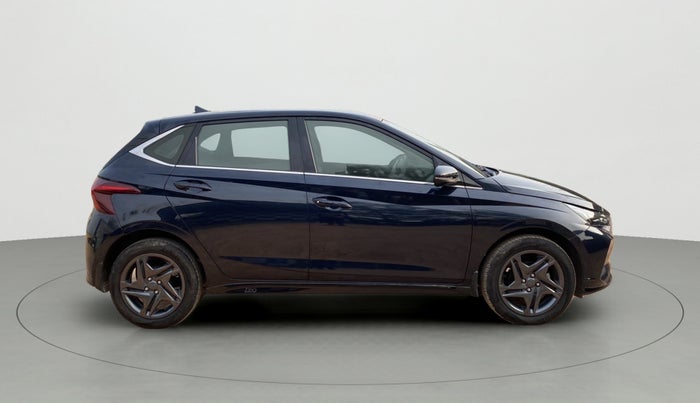 2021 Hyundai NEW I20 SPORTZ 1.2 MT, Petrol, Manual, 10,444 km, Right Side View