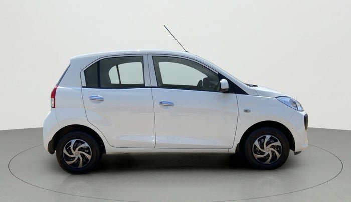 2022 Hyundai NEW SANTRO MAGNA, Petrol, Manual, 11,659 km, Right Side View