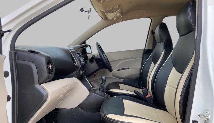 2022 Hyundai NEW SANTRO MAGNA, Petrol, Manual, 11,659 km, Right Side Front Door Cabin