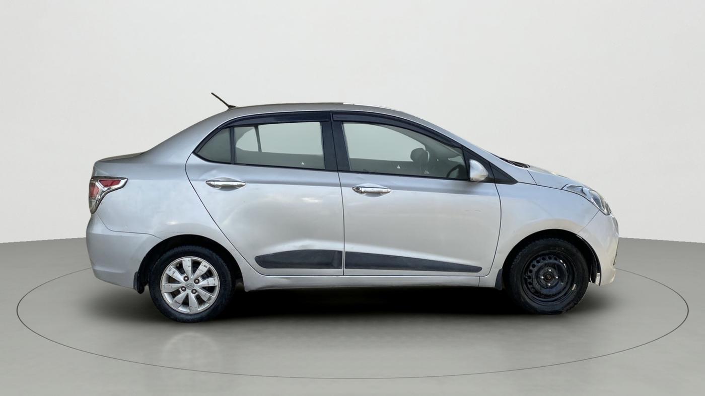 2016 Hyundai Xcent SX 1.2, Petrol, Manual, 77,139 km, Right Side View