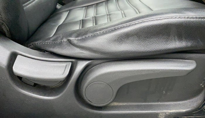 2018 Hyundai Verna 1.4 EX PETROL, Petrol, Manual, 56,128 km, Driver Side Adjustment Panel