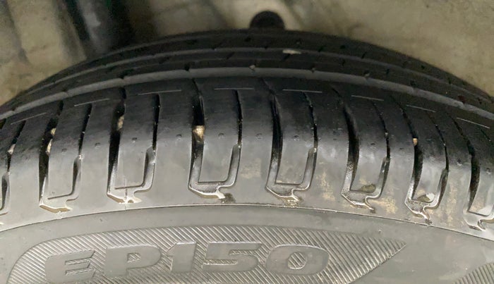 2018 Hyundai Verna 1.4 EX PETROL, Petrol, Manual, 56,128 km, Right Rear Tyre Tread