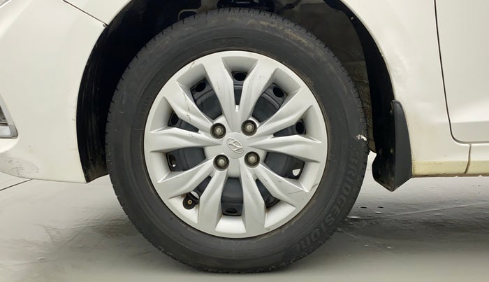 2018 Hyundai Verna 1.4 EX PETROL, Petrol, Manual, 56,128 km, Left Front Wheel