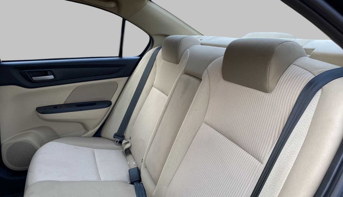 2022 Honda Amaze 1.2L I-VTEC S, Petrol, Manual, 9,378 km, Right Side Rear Door Cabin