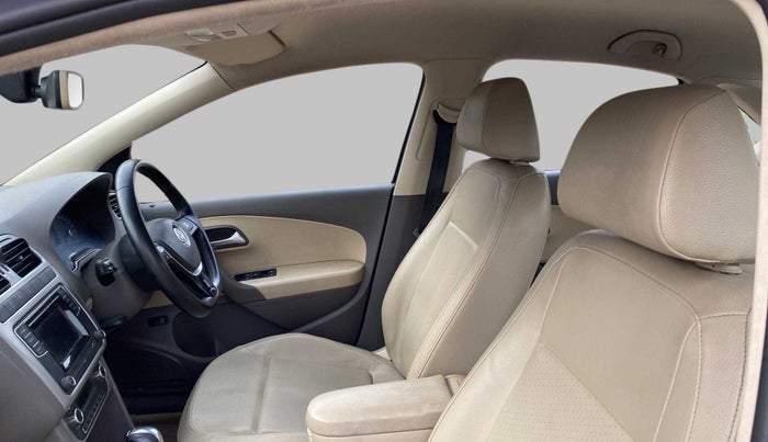 2016 Volkswagen Vento HIGHLINE PLUS 1.5 AT 16 ALLOY, Diesel, Automatic, 69,384 km, Right Side Front Door Cabin