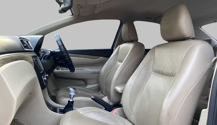 2019 Maruti Ciaz ALPHA DIESEL 1.5, Diesel, Manual, 53,851 km, Right Side Front Door Cabin