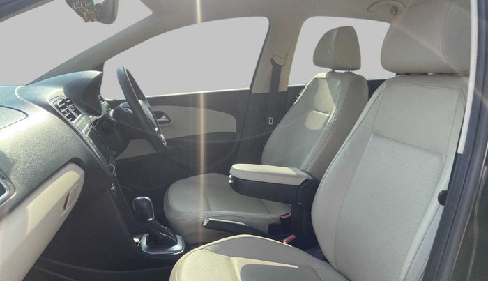 2021 Volkswagen Vento HIGHLINE PLUS 1.0L TSI AT, Petrol, Automatic, 28,261 km, Right Side Front Door Cabin