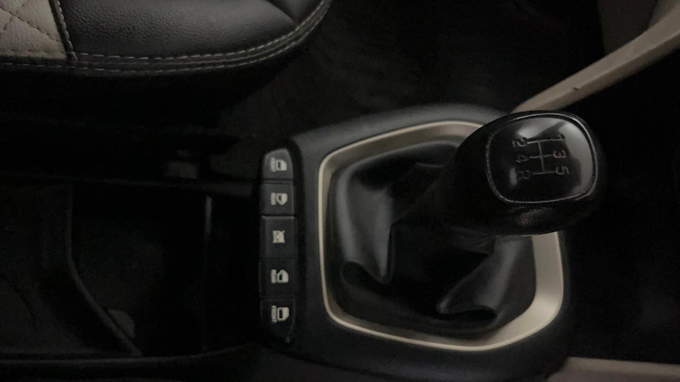 2021 Hyundai NEW SANTRO SPORTZ EXECUTIVE MT CNG, CNG, Manual, 40,032 km, Gear Lever