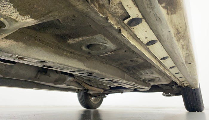 2012 Toyota Etios Liva VX, Petrol, Manual, 65,684 km, Right Side Underbody