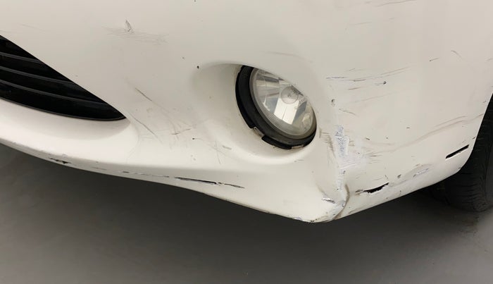 2012 Toyota Etios Liva VX, Petrol, Manual, 65,684 km, Front bumper - Slightly dented