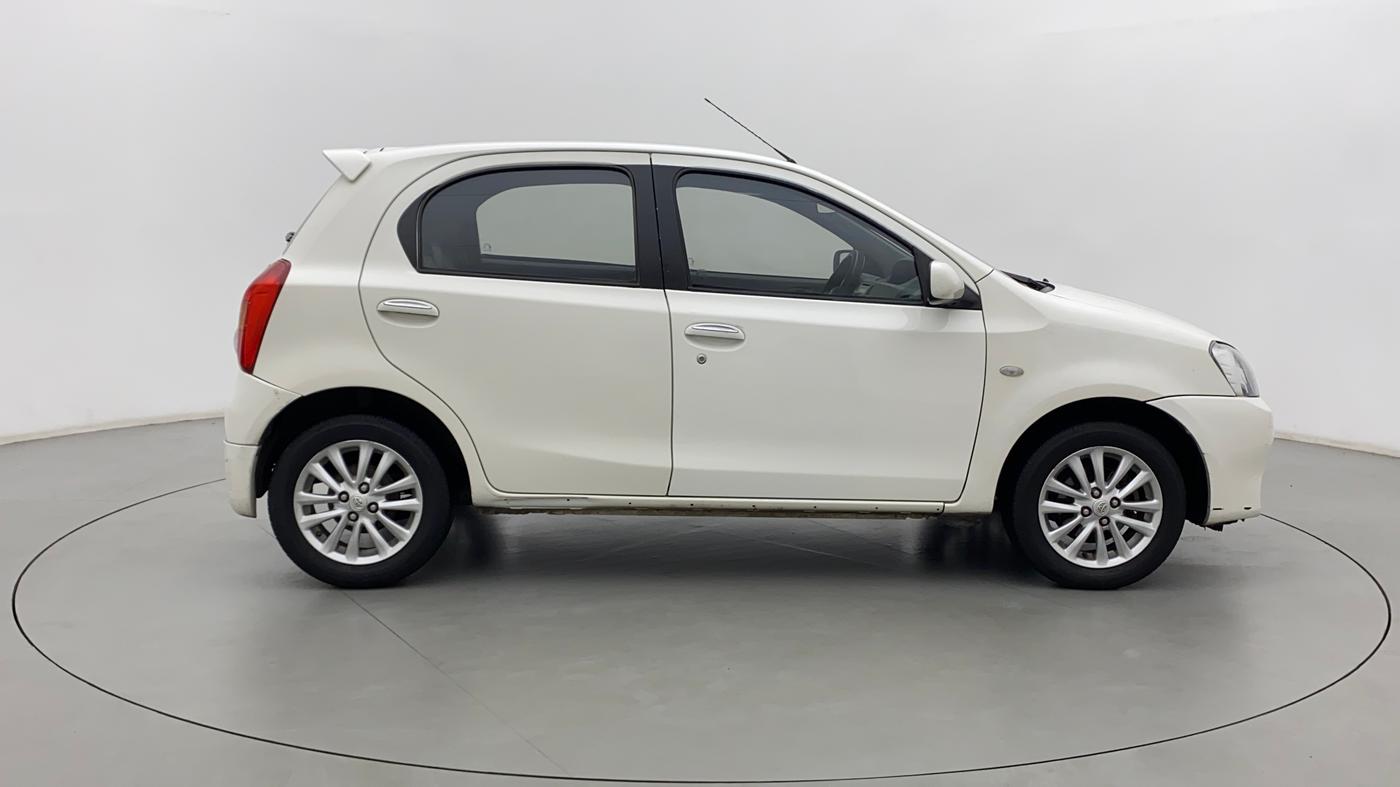 2012 Toyota Etios Liva VX, Petrol, Manual, 65,684 km, Right Side View