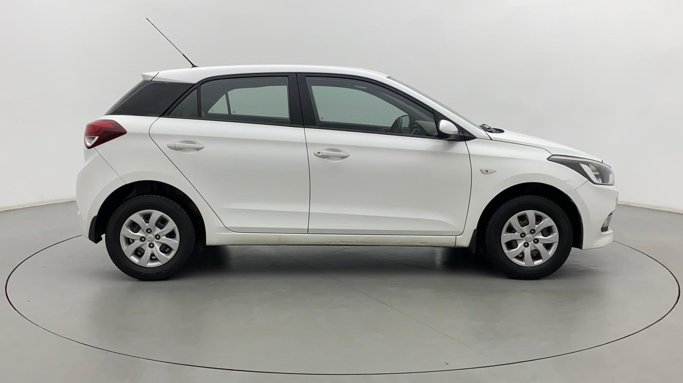 2015 Hyundai Elite i20 MAGNA 1.2, Petrol, Manual, 59,887 km, Right Side View