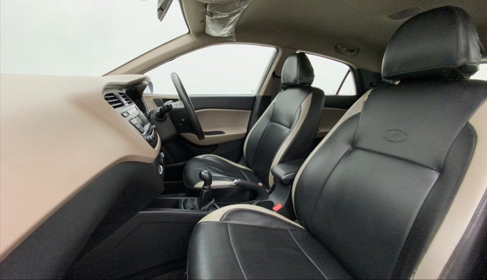 2015 Hyundai Elite i20 MAGNA 1.2, Petrol, Manual, 59,887 km, Right Side Front Door Cabin