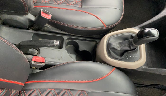 2015 Hyundai Grand i10 ASTA AT 1.2 KAPPA VTVT, Petrol, Automatic, 64,394 km, Gear Lever