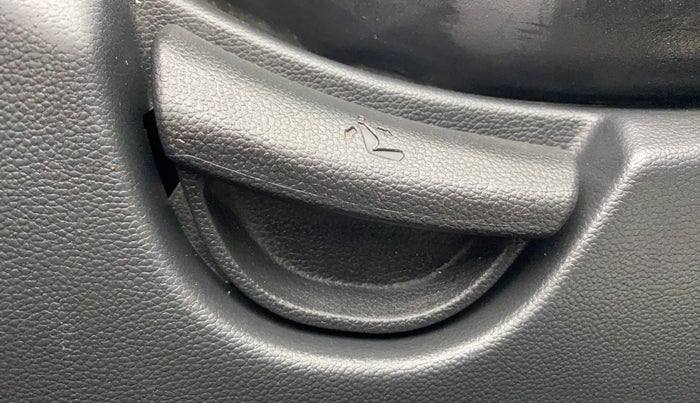 2015 Hyundai Grand i10 ASTA AT 1.2 KAPPA VTVT, Petrol, Automatic, 64,394 km, Driver Side Adjustment Panel