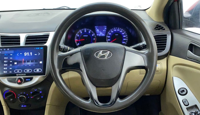 2015 Hyundai Verna FLUIDIC 1.4 VTVT, Petrol, Manual, 87,265 km, Steering Wheel Close Up