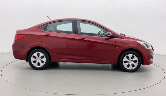 2015 Hyundai Verna FLUIDIC 1.4 VTVT, Petrol, Manual, 87,265 km, Right Side View