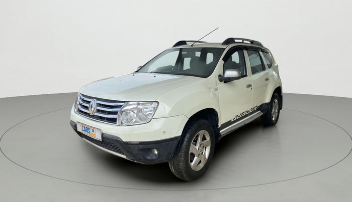 2014 Renault Duster 110 PS RXZ DIESEL, Diesel, Manual, 66,377 km, Left Front Diagonal