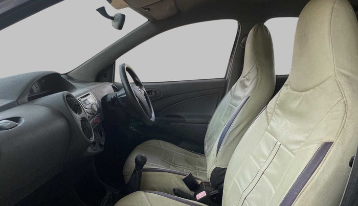 2012 Toyota Etios Liva G, Petrol, Manual, 55,852 km, Right Side Front Door Cabin