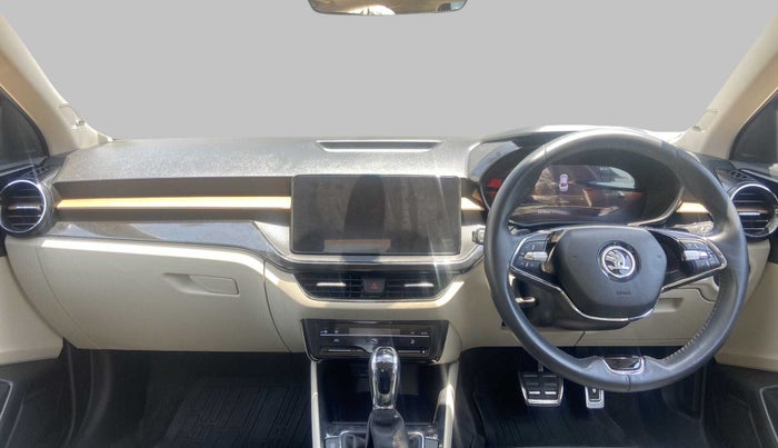 2022 Skoda SLAVIA STYLE 1.0L TSI AT, Petrol, Automatic, 5,377 km, Dashboard