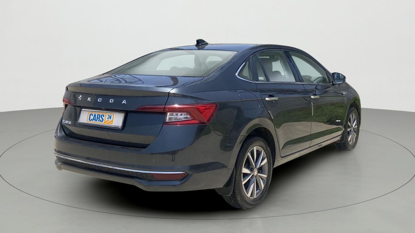 2022 Skoda SLAVIA STYLE 1.0L TSI AT, Petrol, Automatic, 5,377 km, Right Back Diagonal