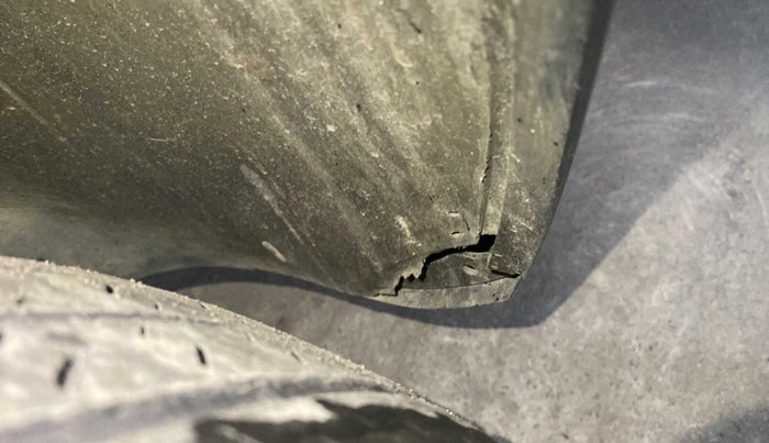2018 Maruti IGNIS DELTA 1.2 AMT, Petrol, Automatic, 43,453 km, Right fender - Lining loose