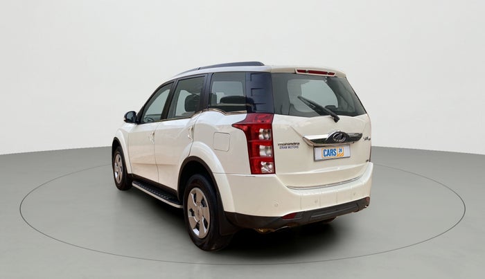 2017 Mahindra XUV500 W6, Diesel, Manual, 73,533 km, Left Back Diagonal